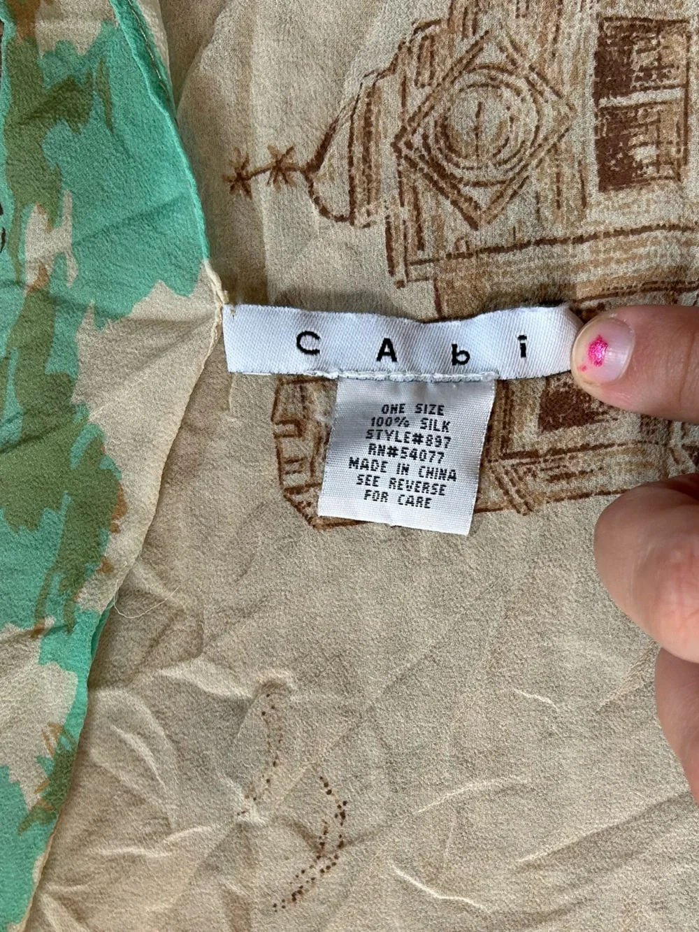 CAbi lightweight scarf